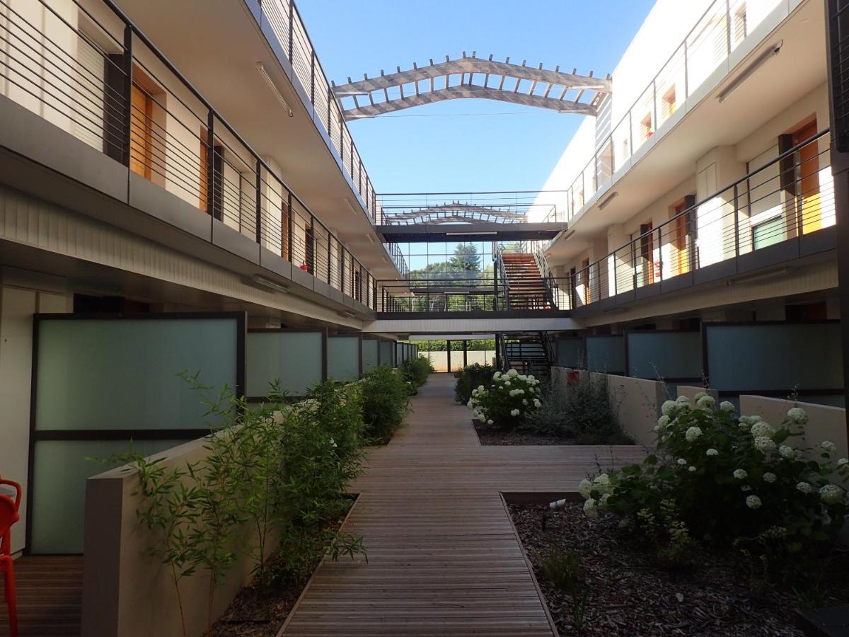 Les Jardins D'Athena Aparthotel Éguilles Buitenkant foto